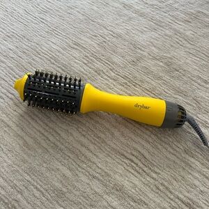 DryBar The Double Shot Oval Blow-Dryer Brush
